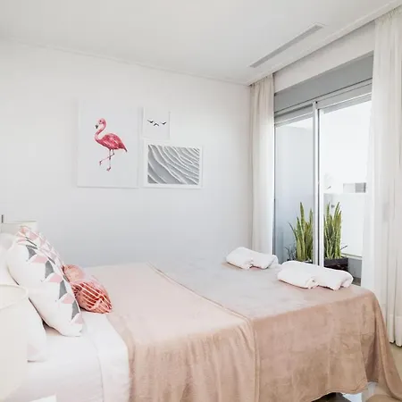 Вилла Marabu Lagoon *